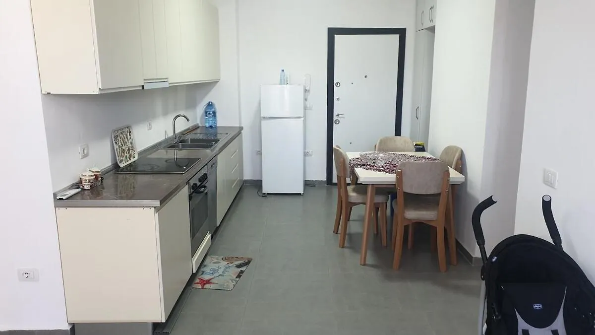 Mucaj Apartament غوليم شقة