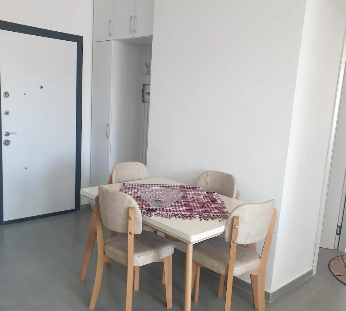 Apartment Mucaj Apartament Golem