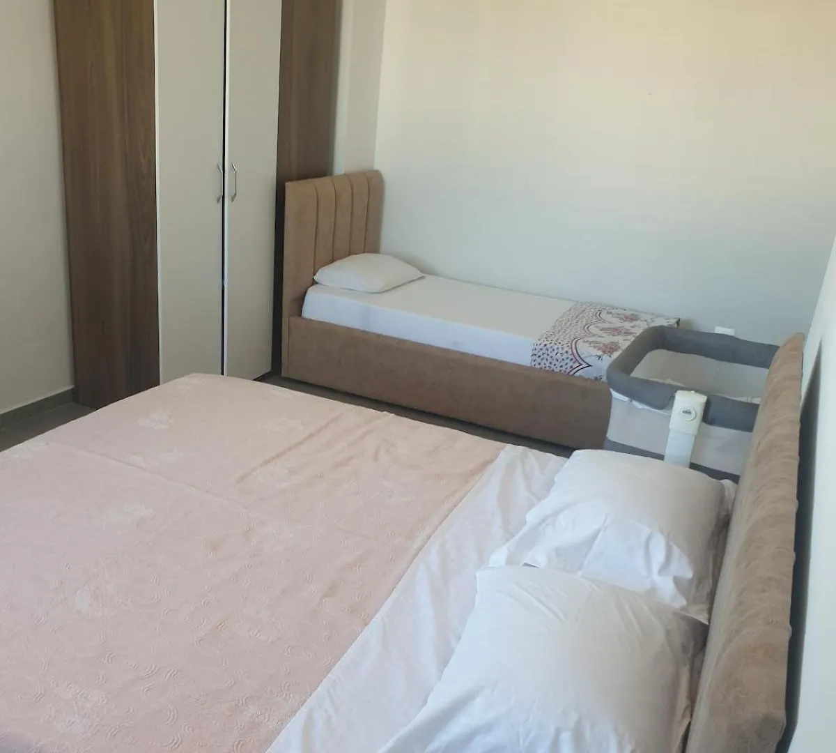 Mucaj Apartament Golem  0*, Golem (Tirana) Albania